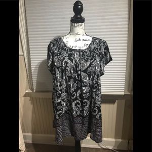 Women’s short sleeved smocked peasant top 2X new